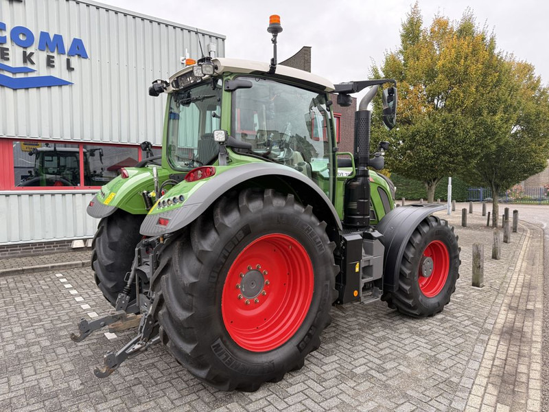 Fendt 720 S4 Vario Profi Plus - Tracteur agricole: photos 3 Fendt 720 S4 Vario Profi Plus - Tracteur agricole: photos 3