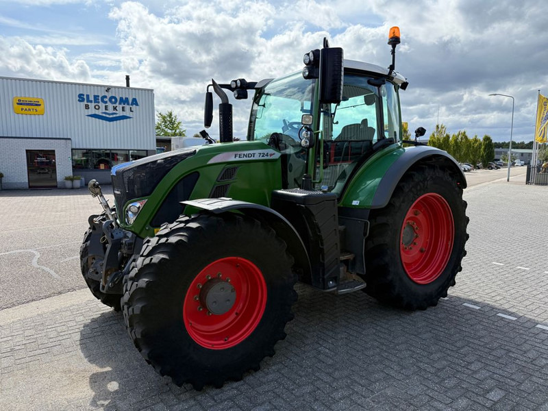 Fendt 724 S4 Profiplus - Tracteur agricole: photos 1 Fendt 724 S4 Profiplus - Tracteur agricole: photos 1