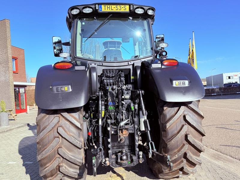 John Deere 6175R Premium Cab Black Edition - Tracteur agricole: photos 5 John Deere 6175R Premium Cab Black Edition - Tracteur agricole: photos 5