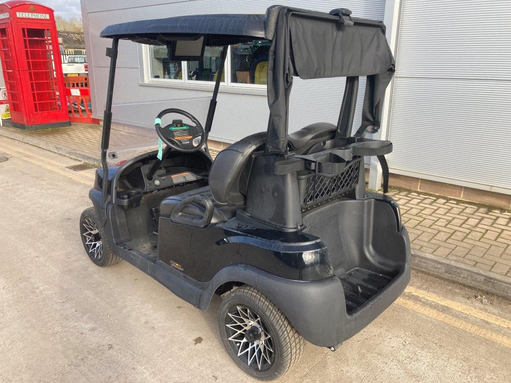 Club Car Tempo Lithium Golf Buggy - Voiturette de golf: photos 3 Club Car Tempo Lithium Golf Buggy - Voiturette de golf: photos 3