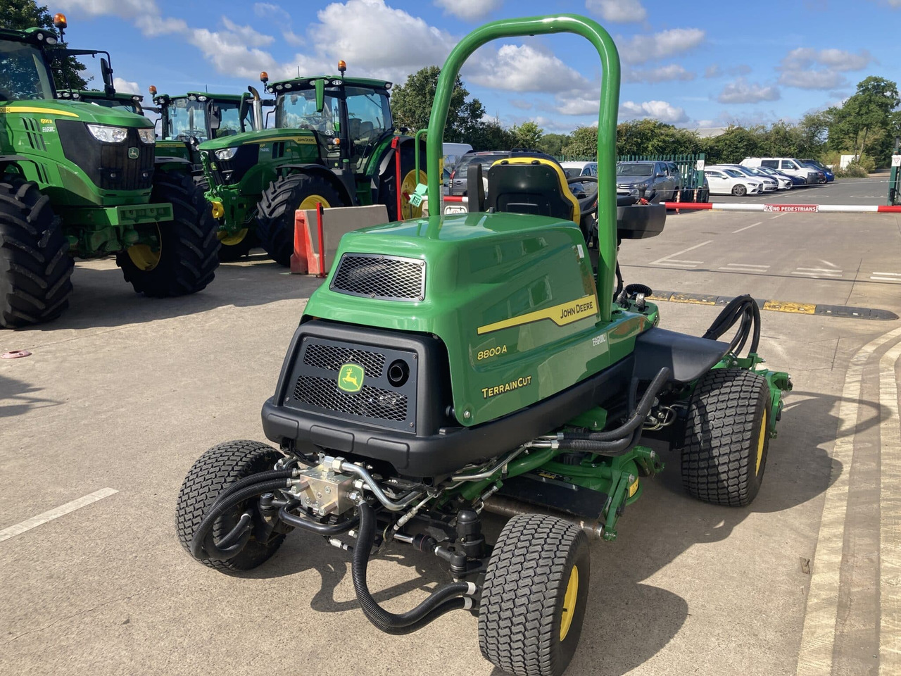 John Deere 8800A 5 pod rotary mower - Motofaucheuse: photos 5 John Deere 8800A 5 pod rotary mower - Motofaucheuse: photos 5