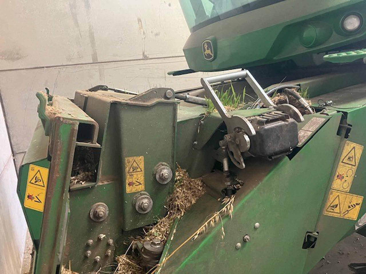 John Deere T560i HillMaster - Moissonneuse-batteuse: photos 3 John Deere T560i HillMaster - Moissonneuse-batteuse: photos 3