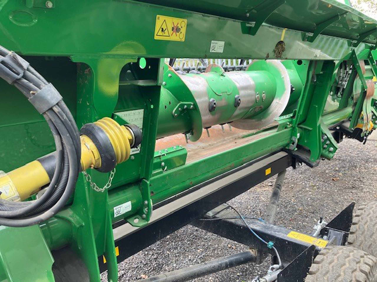 John Deere T560i HillMaster - Moissonneuse-batteuse: photos 5 John Deere T560i HillMaster - Moissonneuse-batteuse: photos 5