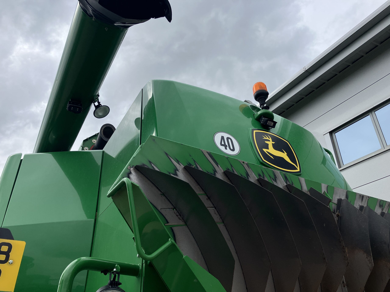 John Deere T670i HillMaster - Moissonneuse-batteuse: photos 4 John Deere T670i HillMaster - Moissonneuse-batteuse: photos 4
