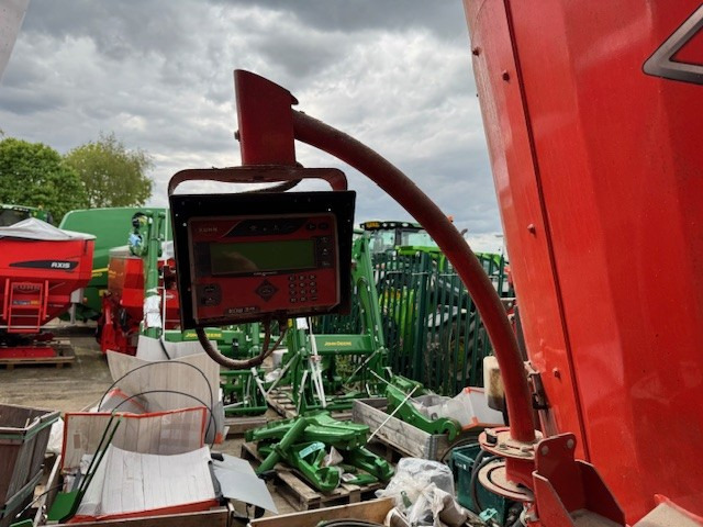 Kuhn Profile 15.1 DL - Mélangeuse: photos 5 Kuhn Profile 15.1 DL - Mélangeuse: photos 5