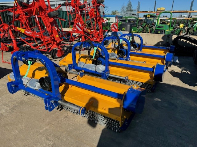 NEW Bomford Elite 280 - Broyeur/ Épareuse: photos 1 NEW Bomford Elite 280 - Broyeur/ Épareuse: photos 1