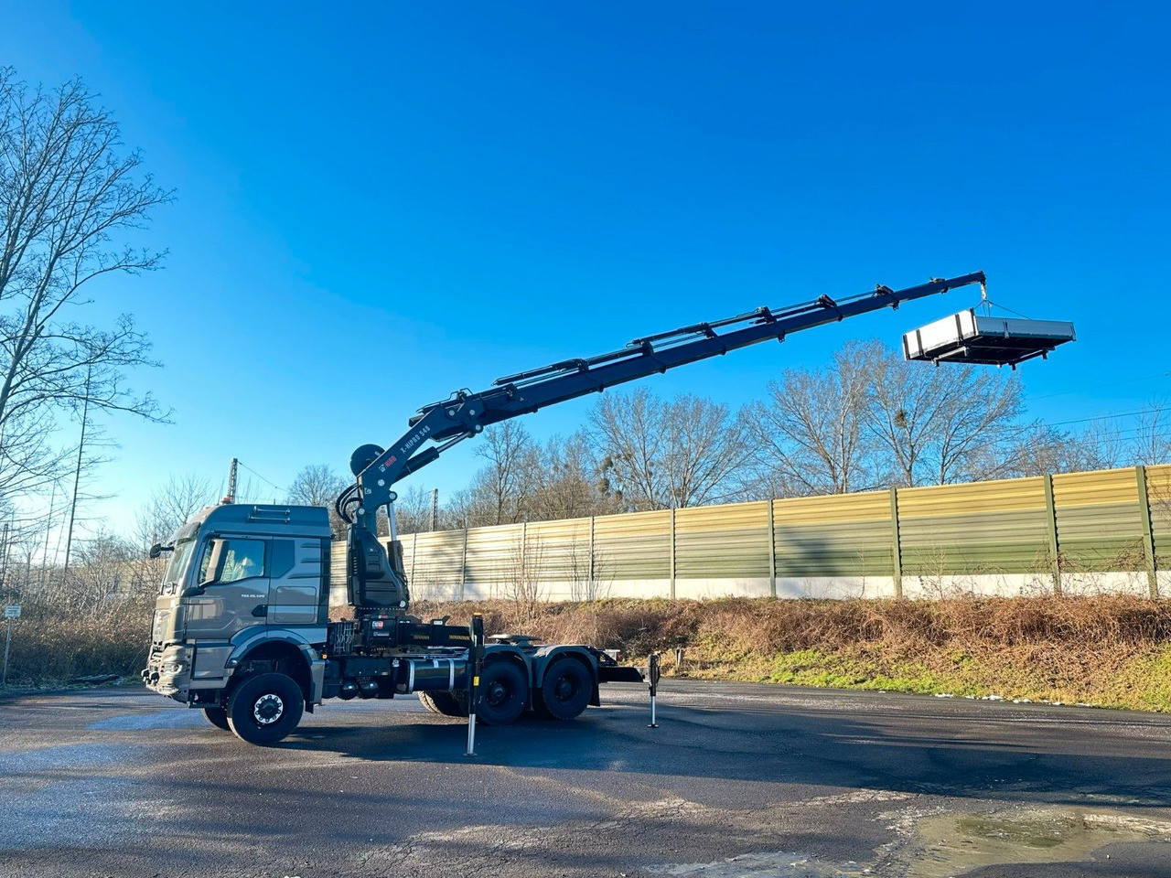 MAN TGS 26.520 6x6 Kran HIAB X-HIPRO 548E-8 - Camion grue: photos 1 MAN TGS 26.520 6x6 Kran HIAB X-HIPRO 548E-8 - Camion grue: photos 1