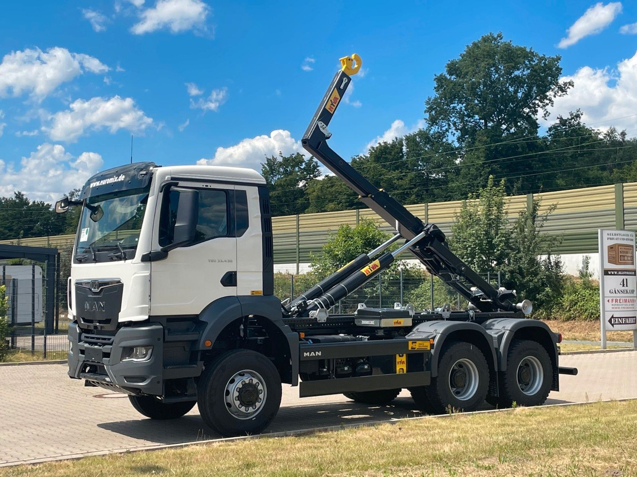 MAN TGS 33.440 6x6 Euro6e Hyva - Hiab MultiLift - Camion ampliroll, Camion grue: photos 2 MAN TGS 33.440 6x6 Euro6e Hyva - Hiab MultiLift - Camion ampliroll, Camion grue: photos 2