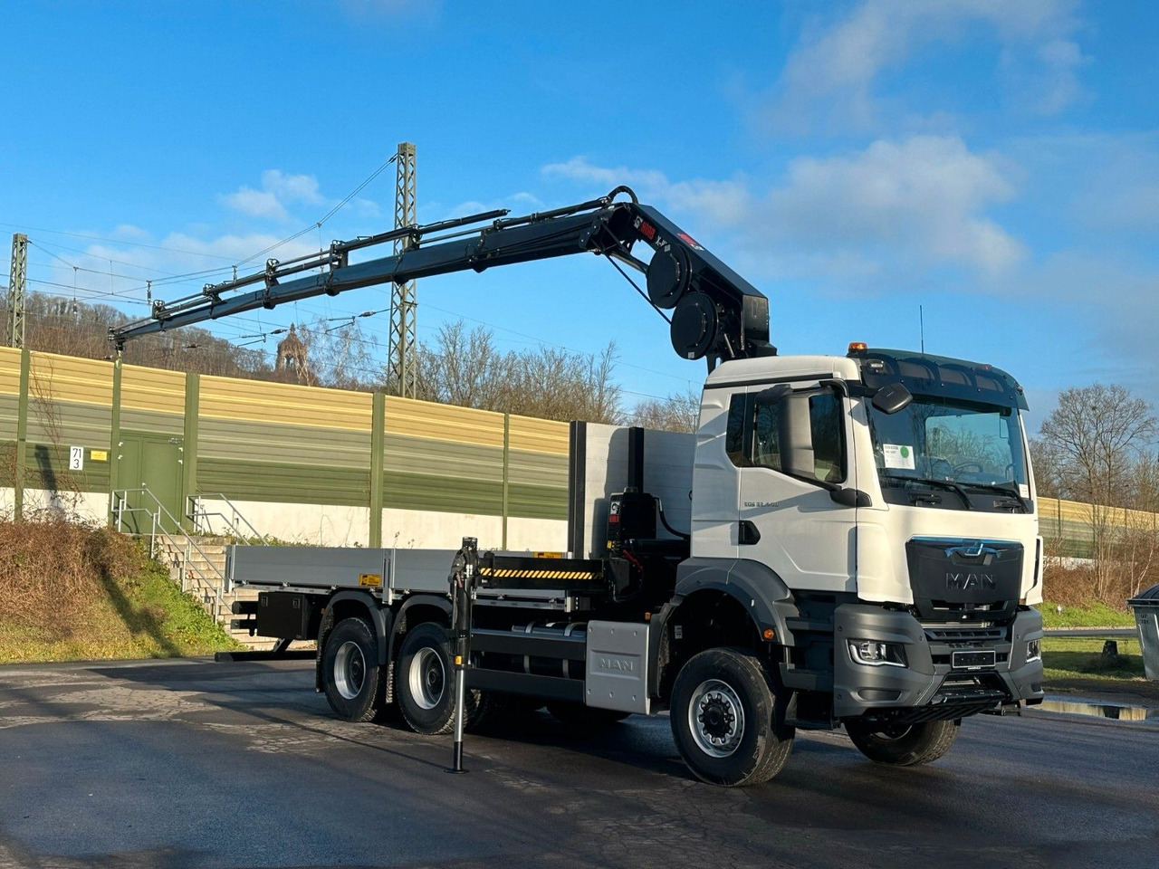 MAN TGS 33.440 6x6 Kran HIAB 228-6 - Camion grue: photos 1 MAN TGS 33.440 6x6 Kran HIAB 228-6 - Camion grue: photos 1
