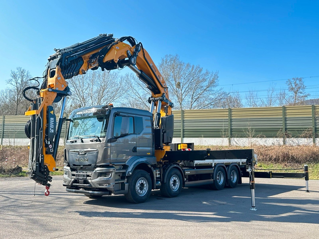 MAN TGS 35.520 8X4 TG 3 EFFER 955-8s +Jib 6sAUTOKRAN - Camion plateau, Camion grue: photos 4 MAN TGS 35.520 8X4 TG 3 EFFER 955-8s +Jib 6sAUTOKRAN - Camion plateau, Camion grue: photos 4