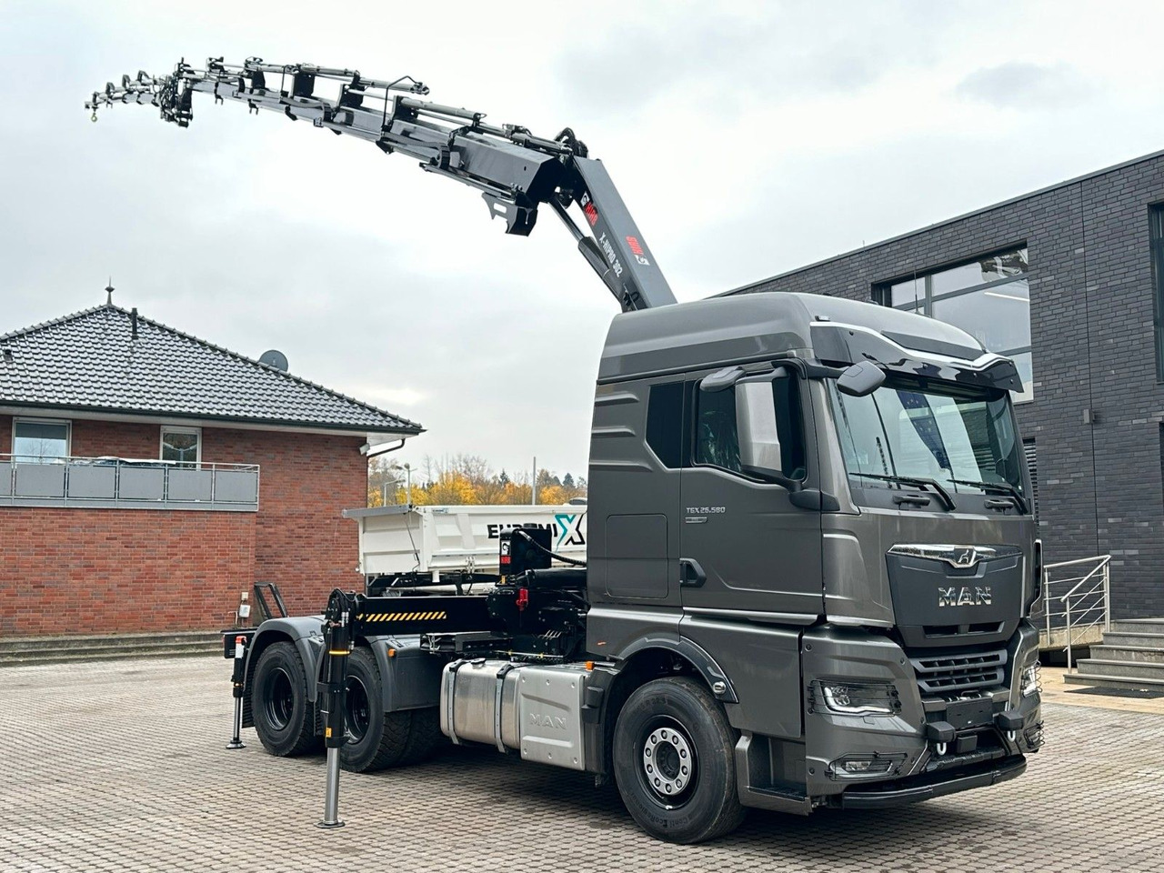 MAN TGX 26.580 6x4 Kran Hiab 302-6 + Jib-4 - Camion grue: photos 5 MAN TGX 26.580 6x4 Kran Hiab 302-6 + Jib-4 - Camion grue: photos 5