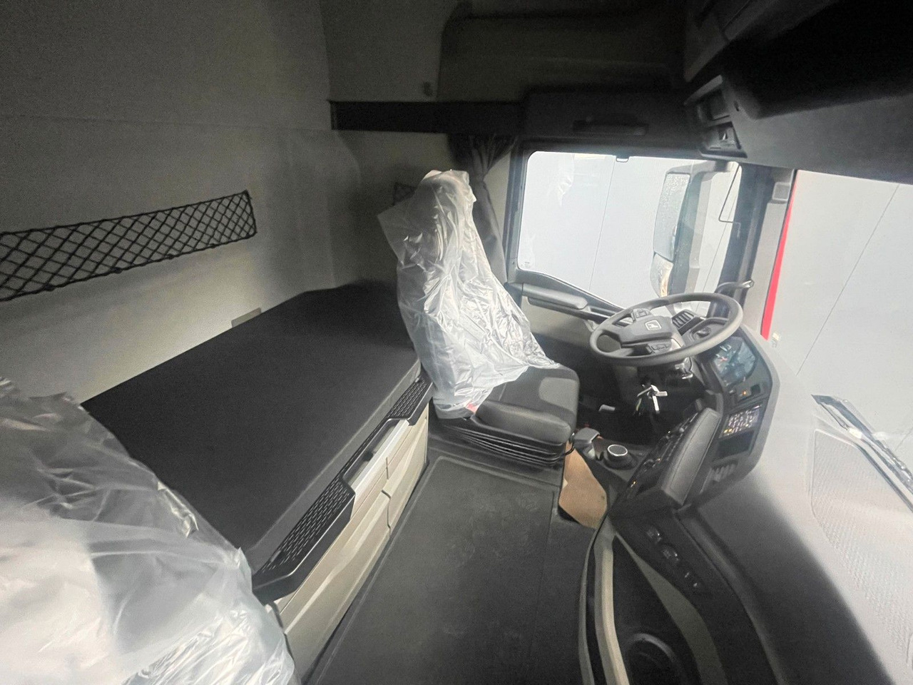 Châssis cabine MAN TGX 33.510 6X4 BL: photos 10