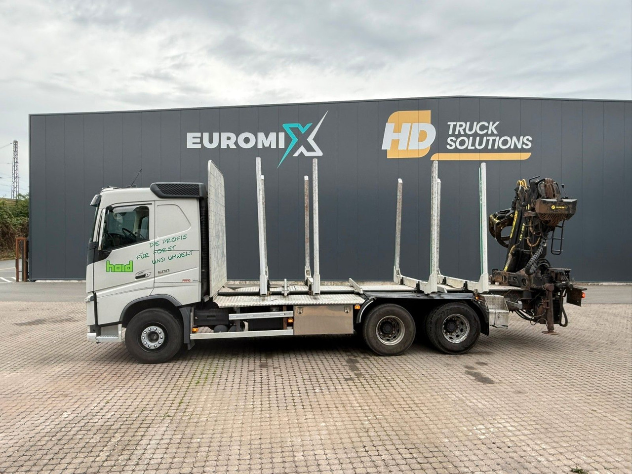 Volvo FH500 6X4 LIV 120 Z Kurzholz - Camion grumier: photos 3 Volvo FH500 6X4 LIV 120 Z Kurzholz - Camion grumier: photos 3