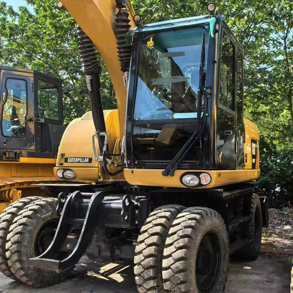 Beautiful High Quality Second-Hand CAT M315D2 Wheel Excavator Used Digger Machinery Engine After-sales Warranty Service - Pelle sur pneus: photos 1 Beautiful High Quality Second-Hand CAT M315D2 Wheel Excavator Used Digger Machinery Engine After-sales Warranty Service - Pelle sur pneus: photos 1