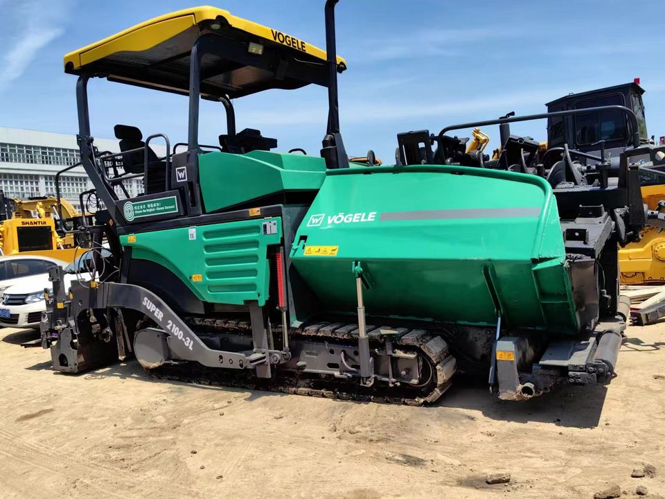 High Quality Used VOGELE 2100-3L Paver Construction Machinery Good Condition VOGELE Paver - Finisseur: photos 4 High Quality Used VOGELE 2100-3L Paver Construction Machinery Good Condition VOGELE Paver - Finisseur: photos 4