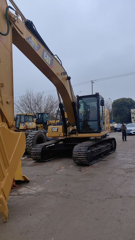 Original Good Sale USED Excavator Cat CAT 320 GC 20 Ton Excavator Crawler Excavator for Caterpillar - Pelle sur chenille: photos 2 Original Good Sale USED Excavator Cat CAT 320 GC 20 Ton Excavator Crawler Excavator for Caterpillar - Pelle sur chenille: photos 2