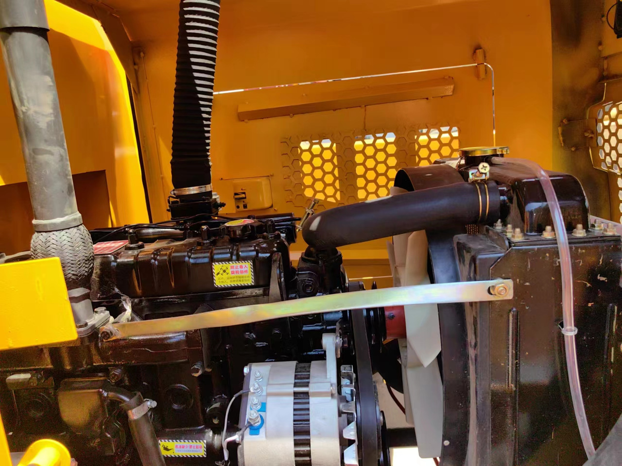 SDLG LG920 - Chargeuse sur pneus: photos 5 SDLG LG920 - Chargeuse sur pneus: photos 5