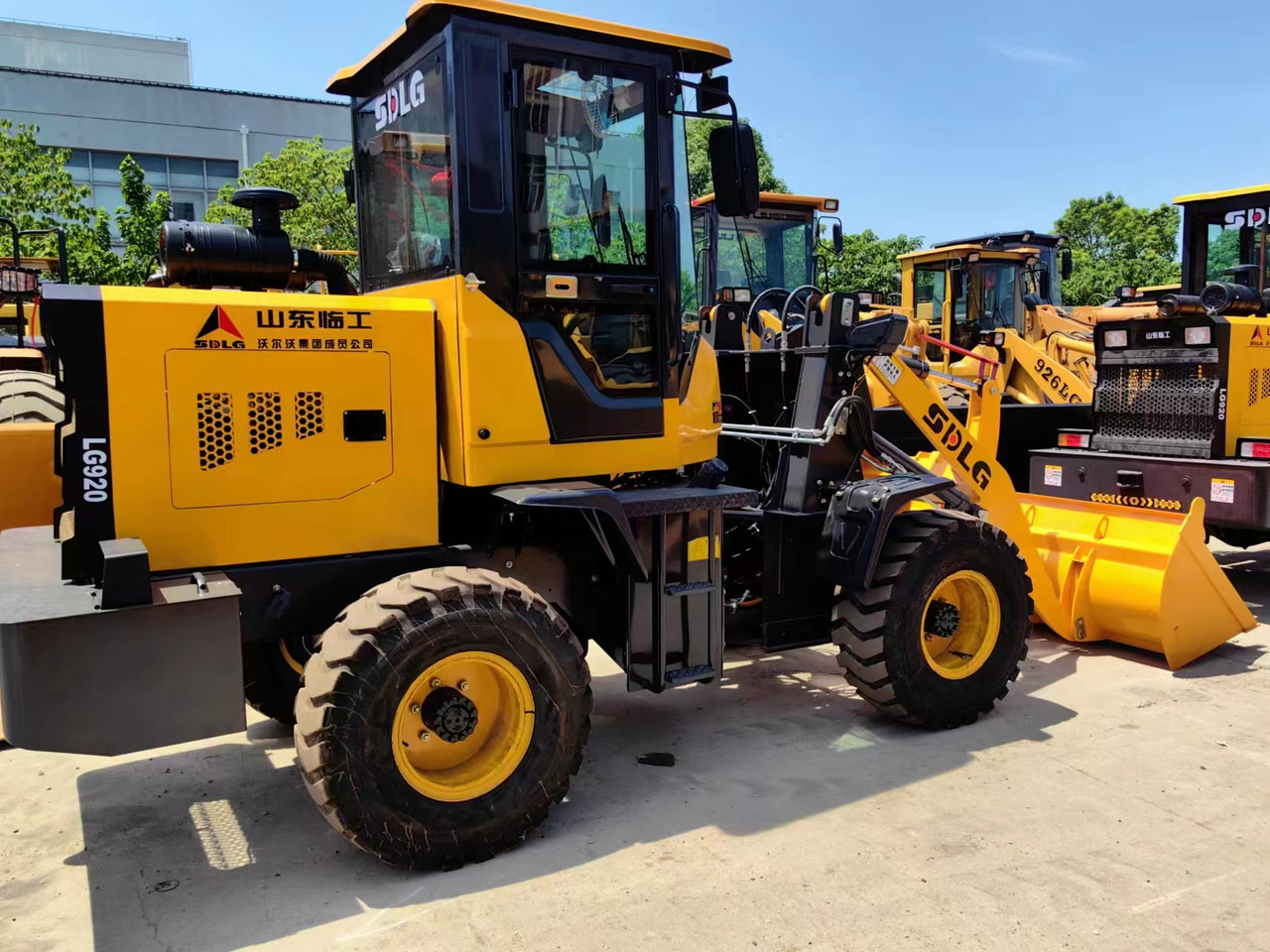 SDLG LG920 - Chargeuse sur pneus: photos 2 SDLG LG920 - Chargeuse sur pneus: photos 2