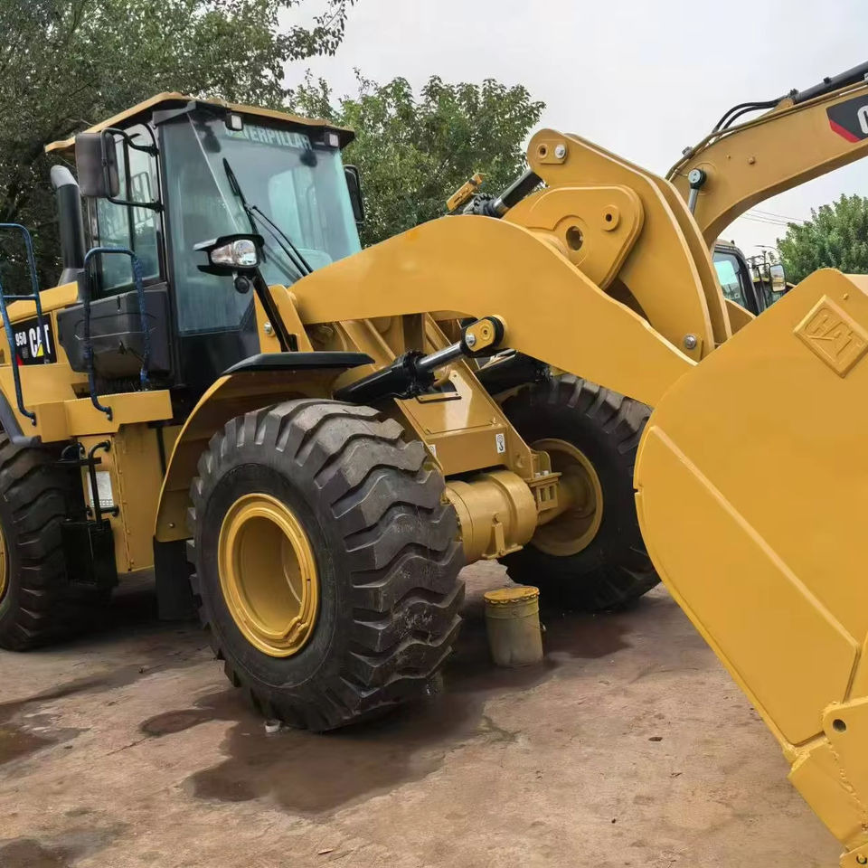 Used Caterpillar 950G RC Wheel Loader Reconditioned Cat 950 with Core Engine Backhoe or Front Loader for Sale - Chargeuse sur pneus: photos 1 Used Caterpillar 950G RC Wheel Loader Reconditioned Cat 950 with Core Engine Backhoe or Front Loader for Sale - Chargeuse sur pneus: photos 1