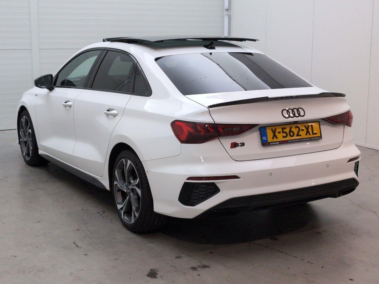 Audi A3 Limousine 35 TFSI edition one | 2022 | 54.418 km | Automaat | X562XL | NAP: Geen oordeel - Berline: photos 3 Audi A3 Limousine 35 TFSI edition one | 2022 | 54.418 km | Automaat | X562XL | NAP: Geen oordeel - Berline: photos 3