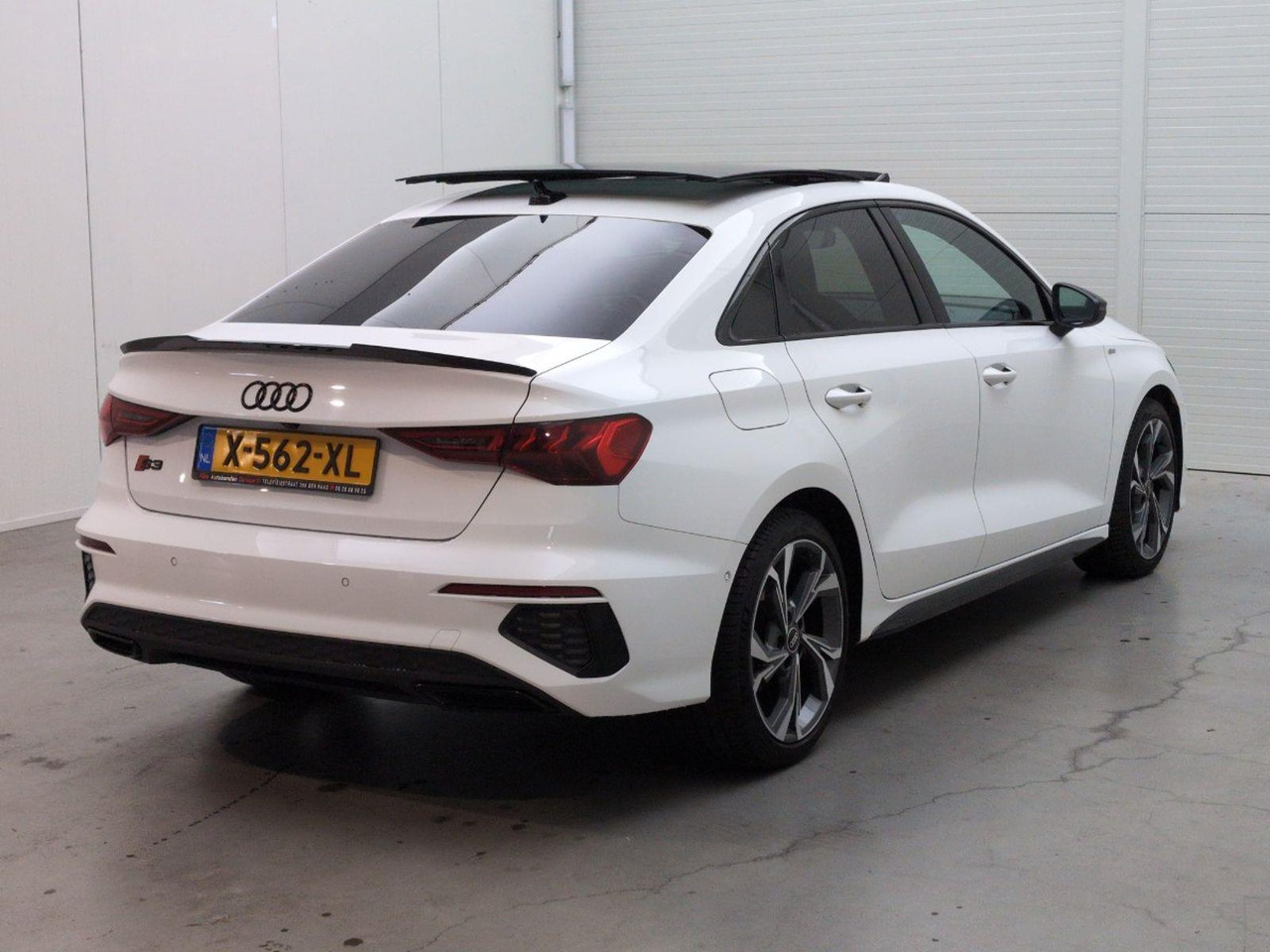 Audi A3 Limousine 35 TFSI edition one | 2022 | 54.418 km | Automaat | X562XL | NAP: Geen oordeel - Berline: photos 4 Audi A3 Limousine 35 TFSI edition one | 2022 | 54.418 km | Automaat | X562XL | NAP: Geen oordeel - Berline: photos 4