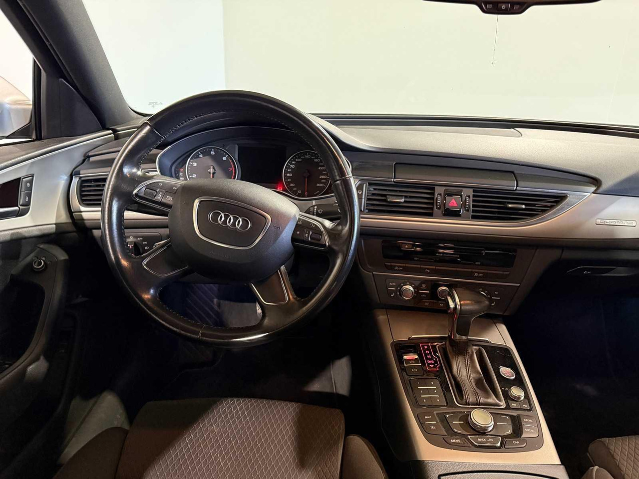 Audi A6 Limousine 2.8 FSI KH-288-P 236.914 km - Autre matériel: photos 4 Audi A6 Limousine 2.8 FSI KH-288-P 236.914 km - Autre matériel: photos 4