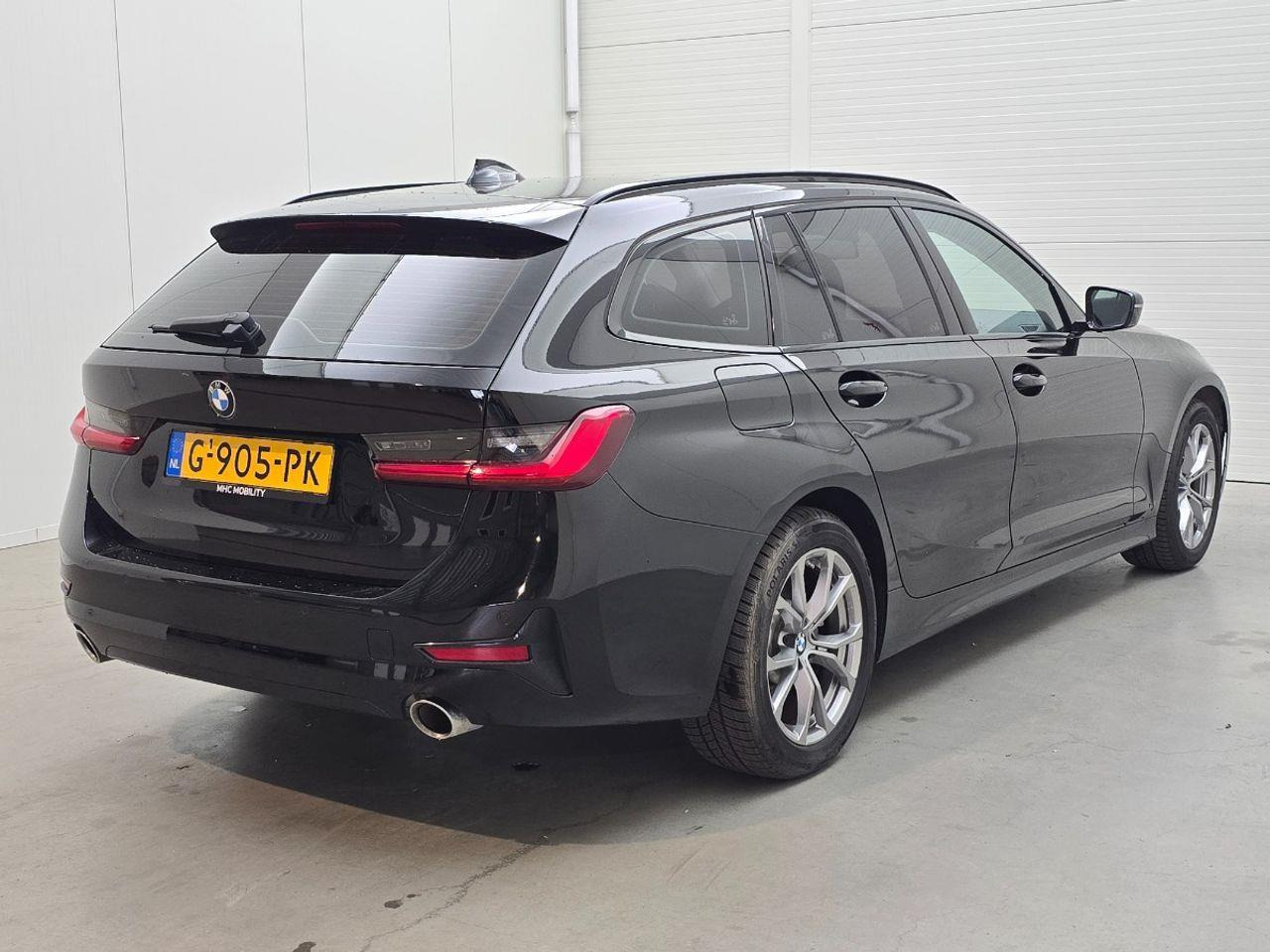 BMW 3 - serie Touring 330i Executive Edition | 2019 | 98.427 km | Automaat | G905PK | NAP: Geen oordeel - Voiture: photos 4 BMW 3 - serie Touring 330i Executive Edition | 2019 | 98.427 km | Automaat | G905PK | NAP: Geen oordeel - Voiture: photos 4