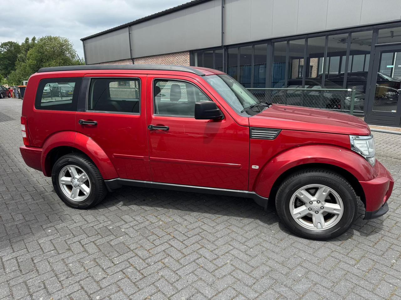 Dodge Nitro 3.7 V6 SXT 2007 209.339 km 31-ZD-PT - SUV: photos 4 Dodge Nitro 3.7 V6 SXT 2007 209.339 km 31-ZD-PT - SUV: photos 4