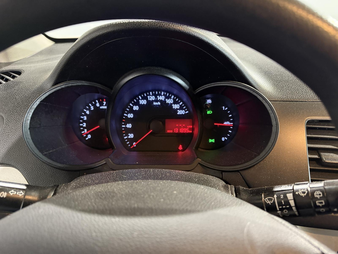 Kia | Picanto | 1.2 CVVT Comfort Pack | 2011 | 131.895 km | 93RKL7 | Logisch - Voiture à hayon: photos 3 Kia | Picanto | 1.2 CVVT Comfort Pack | 2011 | 131.895 km | 93RKL7 | Logisch - Voiture à hayon: photos 3