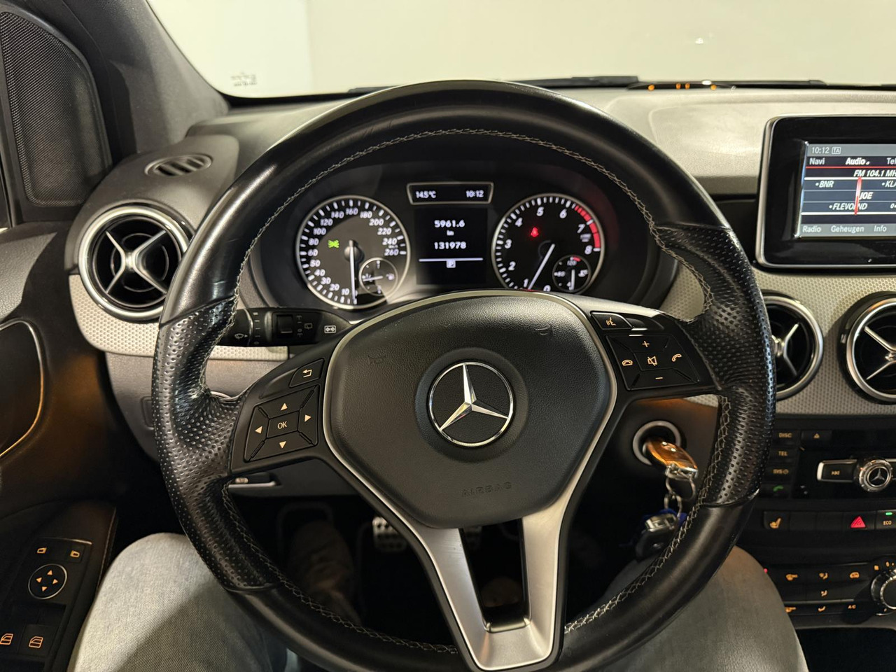 Mercedes-Benz | B-klasse | 180 Ambition | 2012 | 131.978 km | G005BR | Geen oordeel - Voiture: photos 5 Mercedes-Benz | B-klasse | 180 Ambition | 2012 | 131.978 km | G005BR | Geen oordeel - Voiture: photos 5