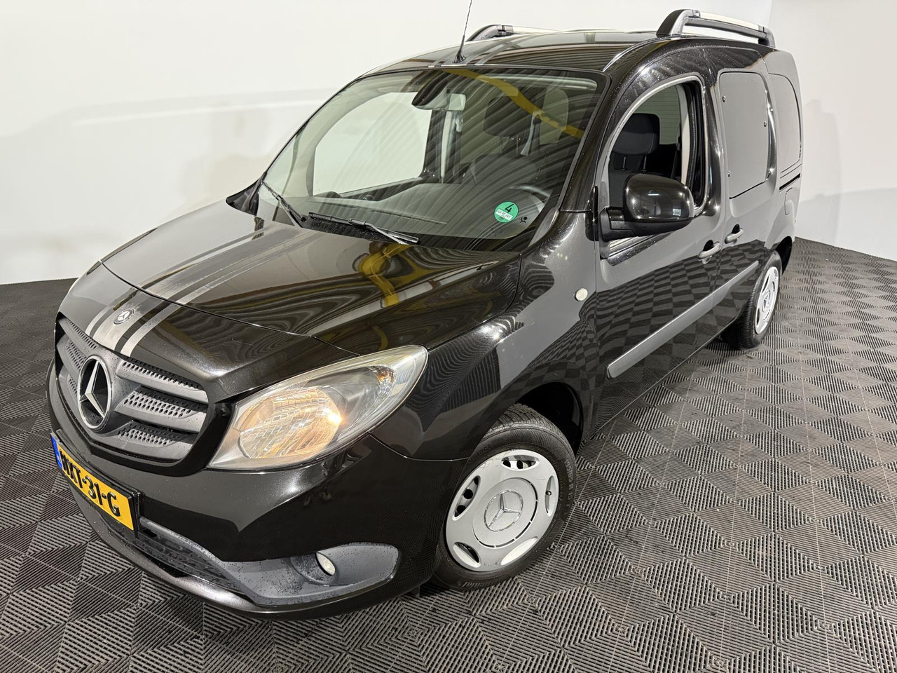 Mercedes-Benz | Citan | 109 CDI Trend | 2014 | 200.971 km | HXT31G | Geen oordeel - Voiture: photos 1 Mercedes-Benz | Citan | 109 CDI Trend | 2014 | 200.971 km | HXT31G | Geen oordeel - Voiture: photos 1
