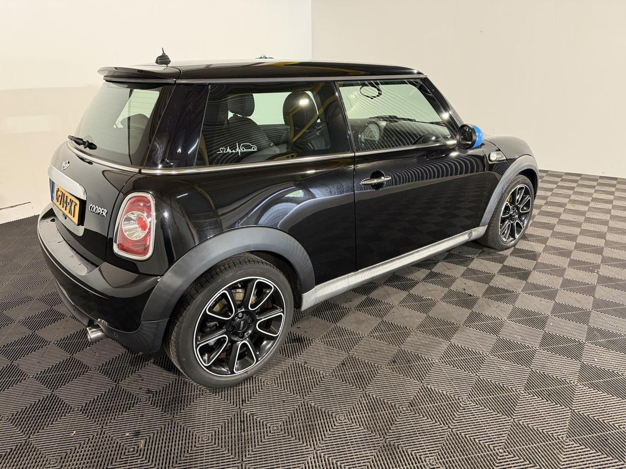 Mini | Mini | 1.6 Cooper Westminster | 2012 | 146.041 km | G714KT | Geen oordeel - Voiture à hayon: photos 3 Mini | Mini | 1.6 Cooper Westminster | 2012 | 146.041 km | G714KT | Geen oordeel - Voiture à hayon: photos 3