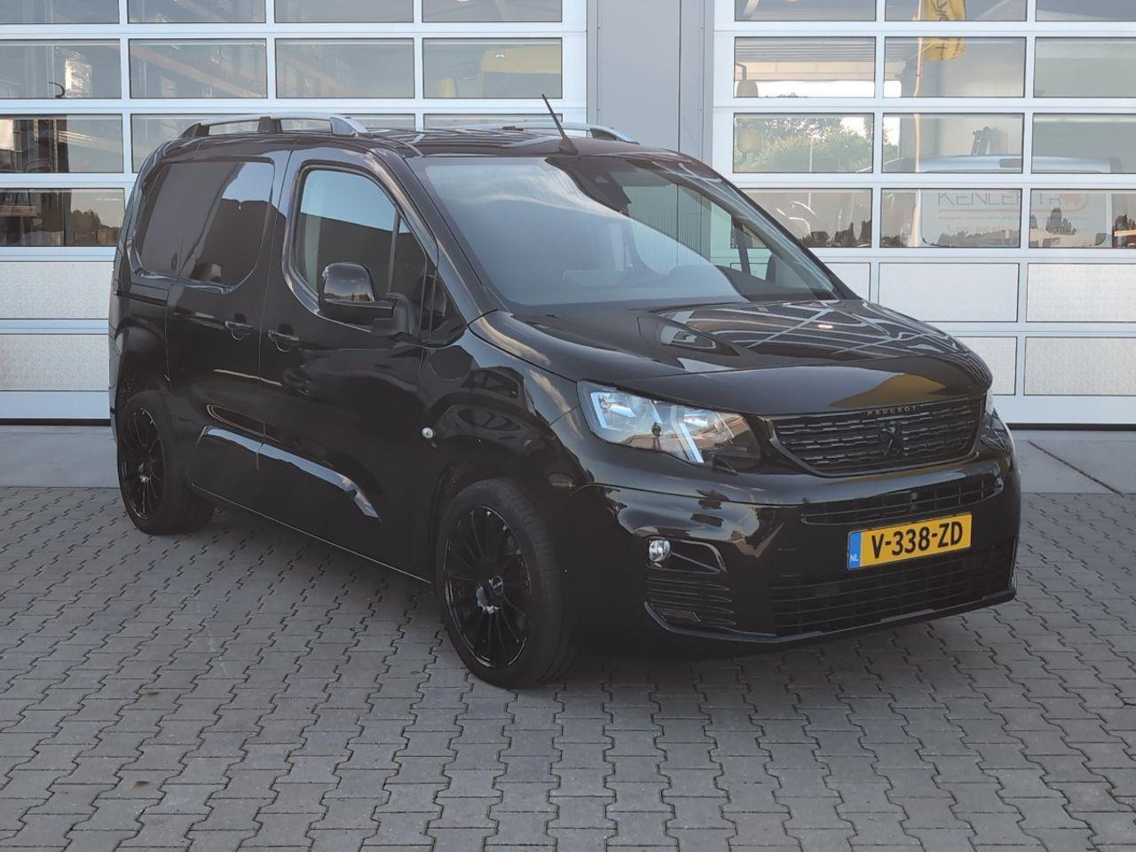 Peugeot Partner 1.5 BlueHDI Asphalt | 2019 | 141.887 km | Automaat | V338ZD | NAP: Logisch - Fourgonnette: photos 2 Peugeot Partner 1.5 BlueHDI Asphalt | 2019 | 141.887 km | Automaat | V338ZD | NAP: Logisch - Fourgonnette: photos 2