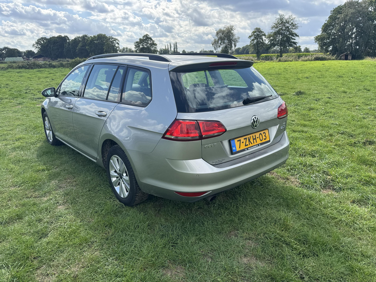 Volkswagen | Golf Variant | 1.2 TSI Comfortline Automaat | 2015 | 251.311 km | 7ZKH03 | Logisch - Voiture: photos 5 Volkswagen | Golf Variant | 1.2 TSI Comfortline Automaat | 2015 | 251.311 km | 7ZKH03 | Logisch - Voiture: photos 5