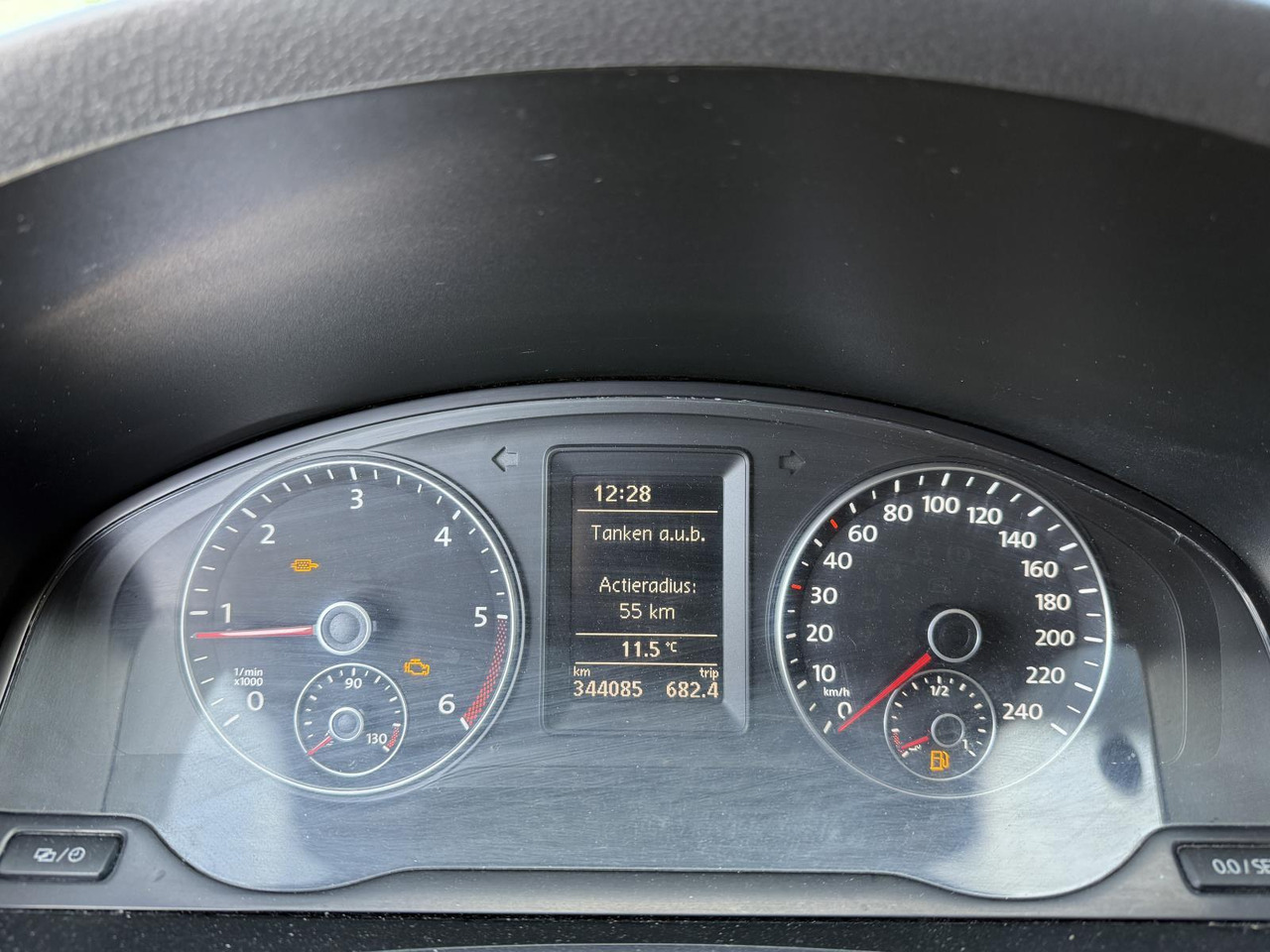 Volkswagen | Transporter | 2.0 TDI L2H1 BM Baseline | 2014 | 344.085 km | VH221F | Logisch - Fourgon utilitaire: photos 4 Volkswagen | Transporter | 2.0 TDI L2H1 BM Baseline | 2014 | 344.085 km | VH221F | Logisch - Fourgon utilitaire: photos 4
