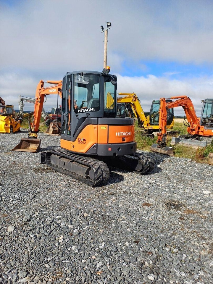 Hitachi ZX50u Engcon pyörittäjällä - Mini pelle: photos 4 Hitachi ZX50u Engcon pyörittäjällä - Mini pelle: photos 4