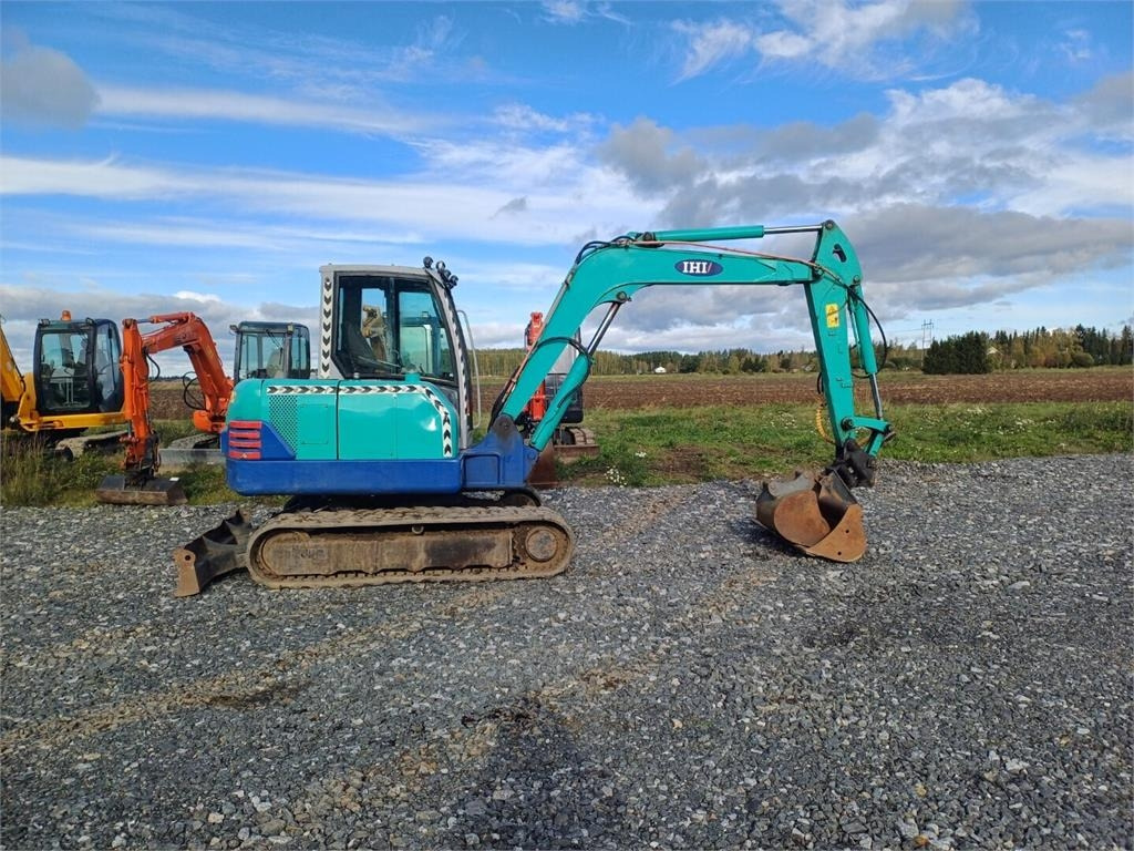 IHI 60ns Kallistuvalla liittimellä - Mini pelle: photos 5 IHI 60ns Kallistuvalla liittimellä - Mini pelle: photos 5