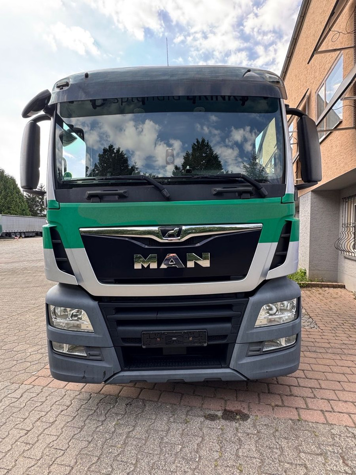 MAN TGS 26.460 2xAHK/2xLBW/Lenk-Lift/kpl.Zug - Camion pour le transport de boissons: photos 3 MAN TGS 26.460 2xAHK/2xLBW/Lenk-Lift/kpl.Zug - Camion pour le transport de boissons: photos 3