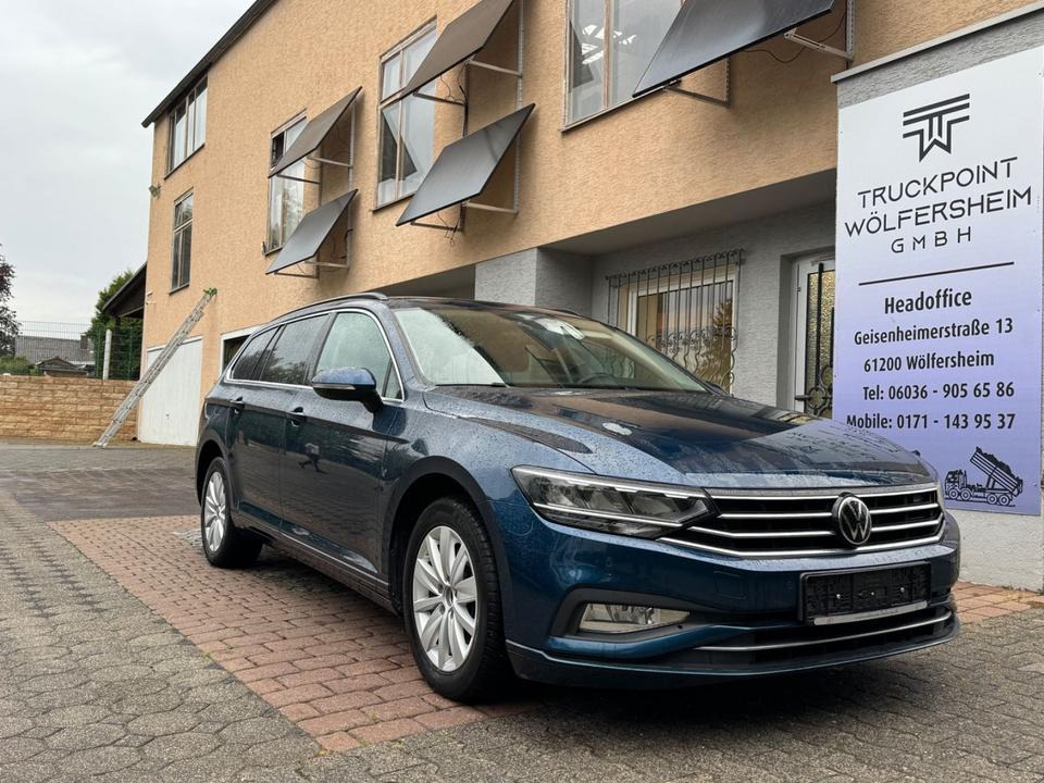 Volkswagen Passat Variant 2.0 TDI - Voiture: photos 1 Volkswagen Passat Variant 2.0 TDI - Voiture: photos 1