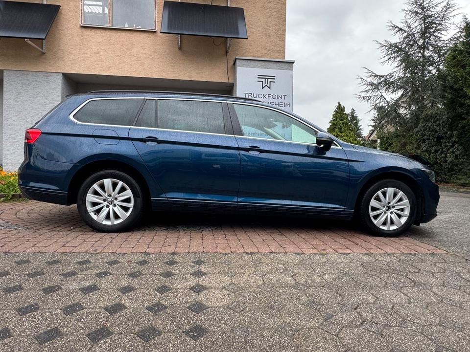 Volkswagen Passat Variant 2.0 TDI - Voiture: photos 5 Volkswagen Passat Variant 2.0 TDI - Voiture: photos 5