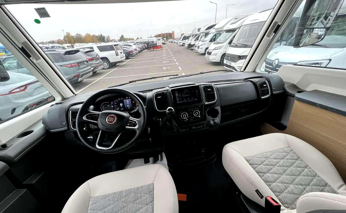 ADRIA Sonic 700DC - Camping-car intégral: photos 4 ADRIA Sonic 700DC - Camping-car intégral: photos 4