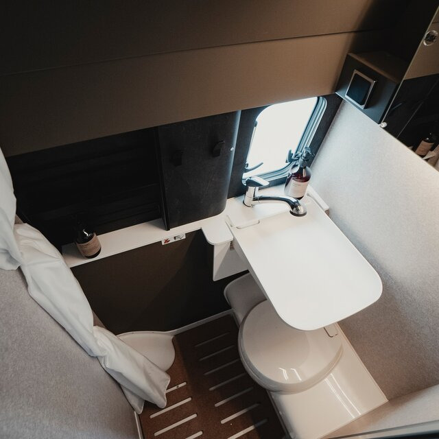 Fourgon aménagé neuf HYMER / ERIBA Grand Canyon Cross Over: photos 13