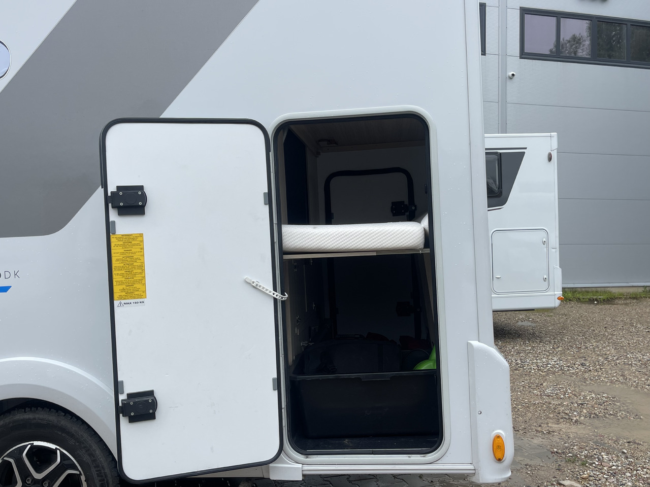 SUN LIVING A 70 DK — crédit-bail SUN LIVING A 70 DK: photos 16