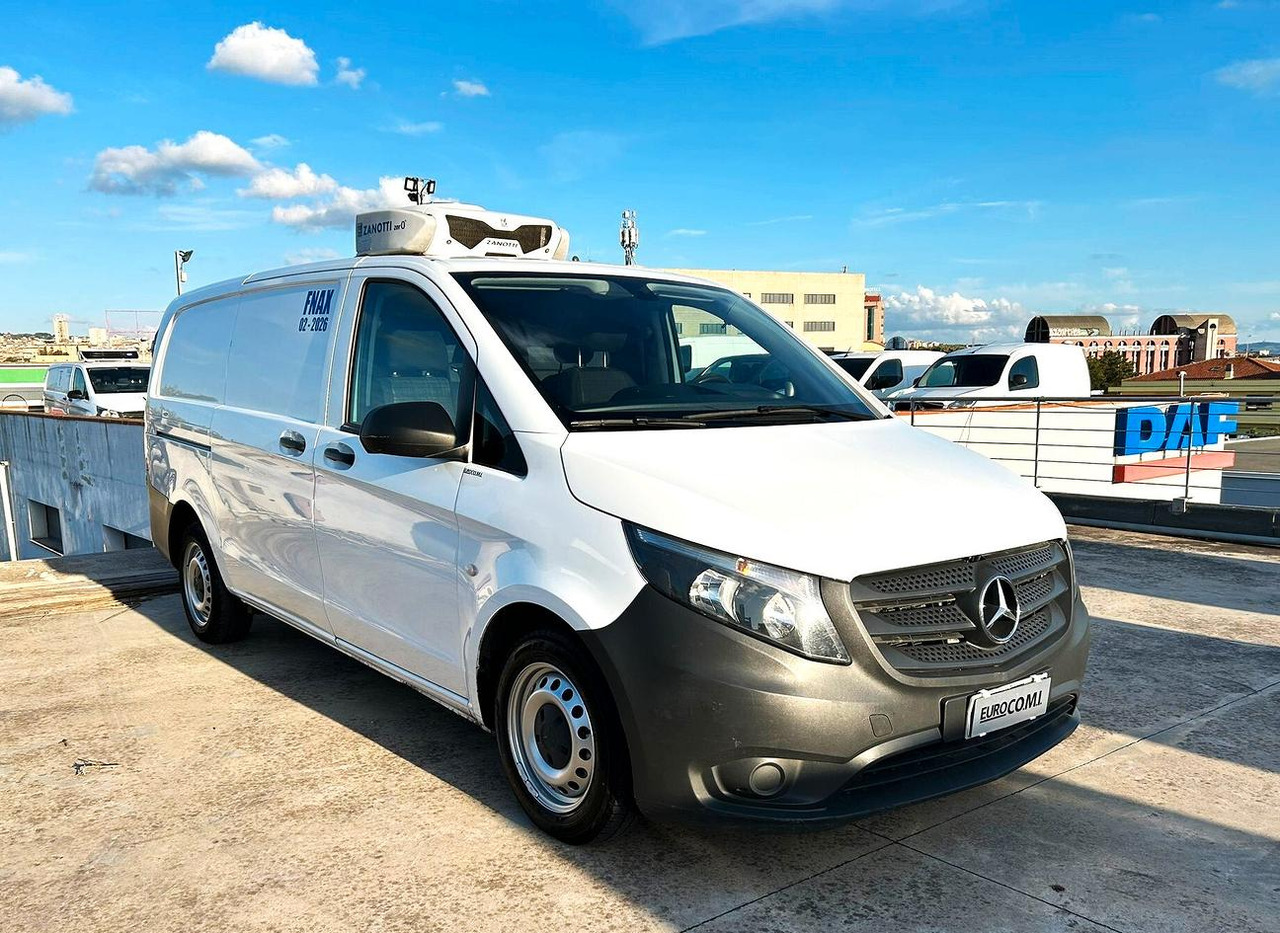 Mercedes Vito 114 cdi Long Frigo 0/4° Rete/Strada - Utilitaire frigorifique: photos 3 Mercedes Vito 114 cdi Long Frigo 0/4° Rete/Strada - Utilitaire frigorifique: photos 3