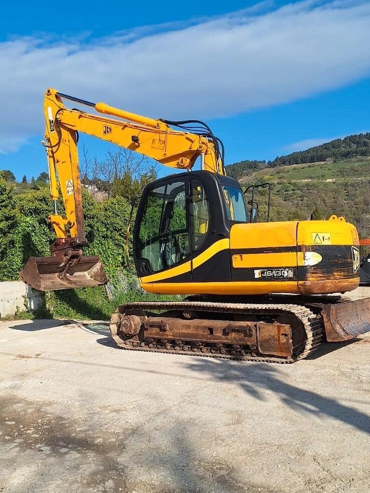 JCB JS130 - Pelle sur chenille: photos 2 JCB JS130 - Pelle sur chenille: photos 2
