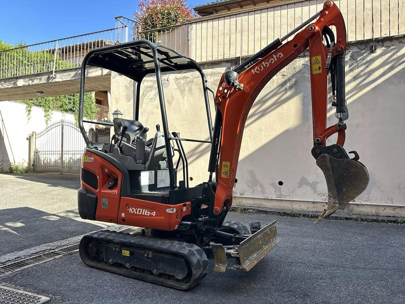 Kubota KX016-4 - Mini pelle: photos 1 Kubota KX016-4 - Mini pelle: photos 1