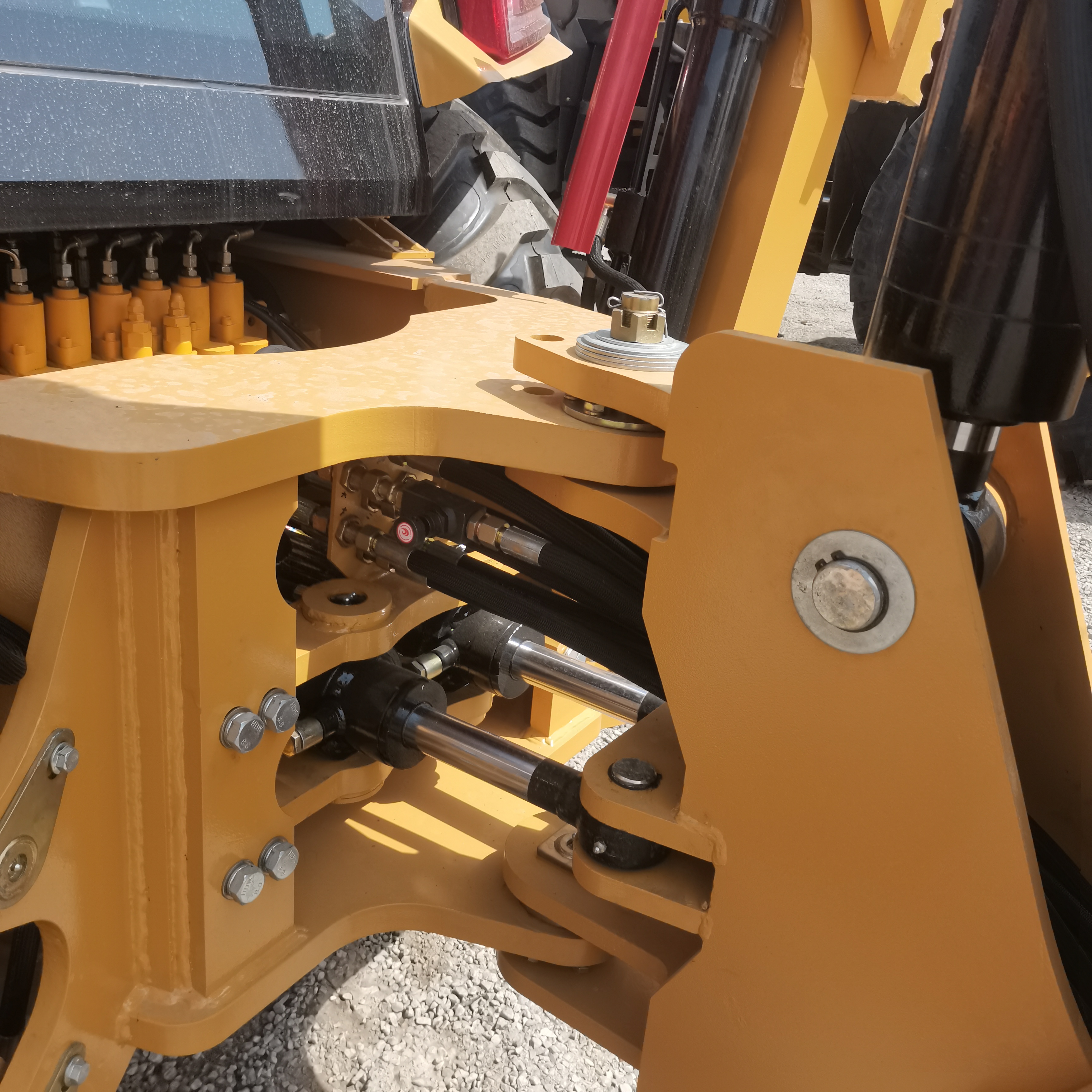 CATERPILLAR 420F - Tractopelle: photos 5 CATERPILLAR 420F - Tractopelle: photos 5