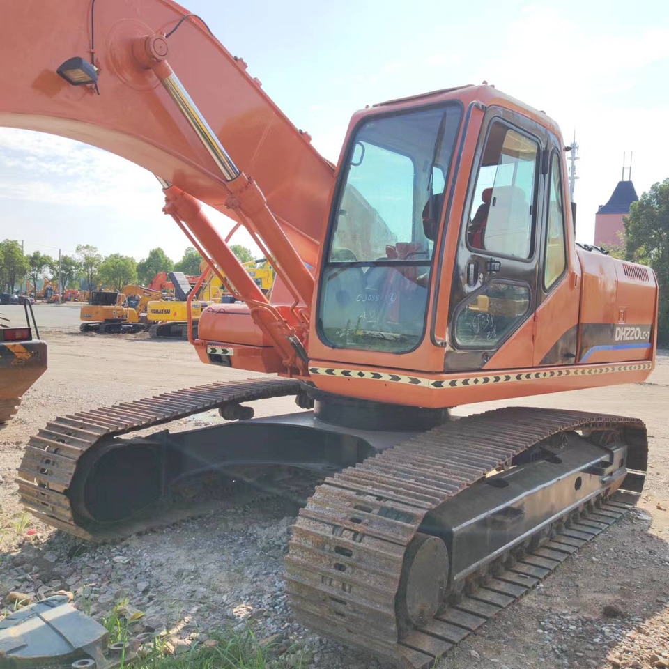 DOOSAN DH220 - Pelle sur chenille: photos 4 DOOSAN DH220 - Pelle sur chenille: photos 4