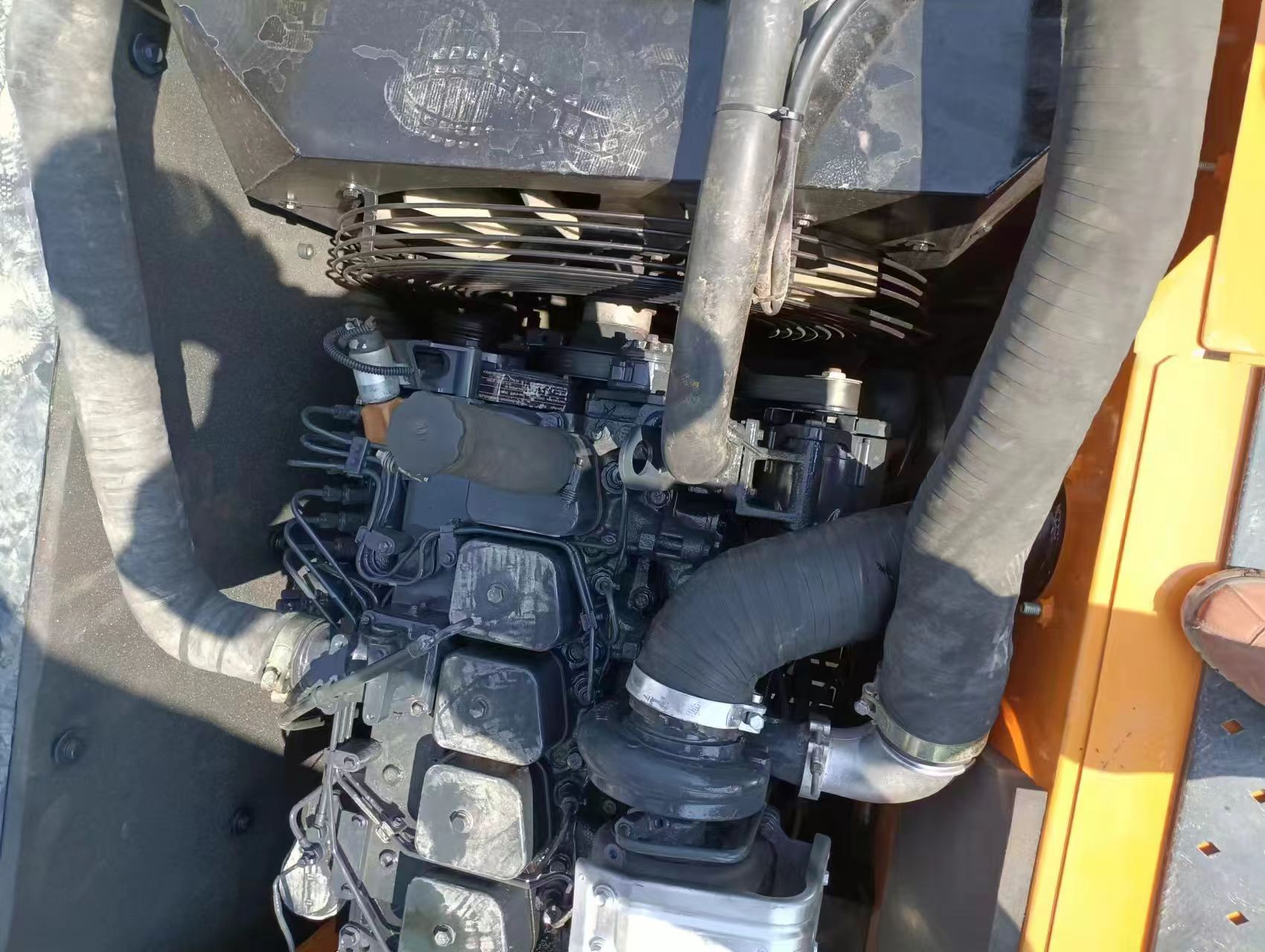 Pelle sur chenille Hyundai 220: photos 8