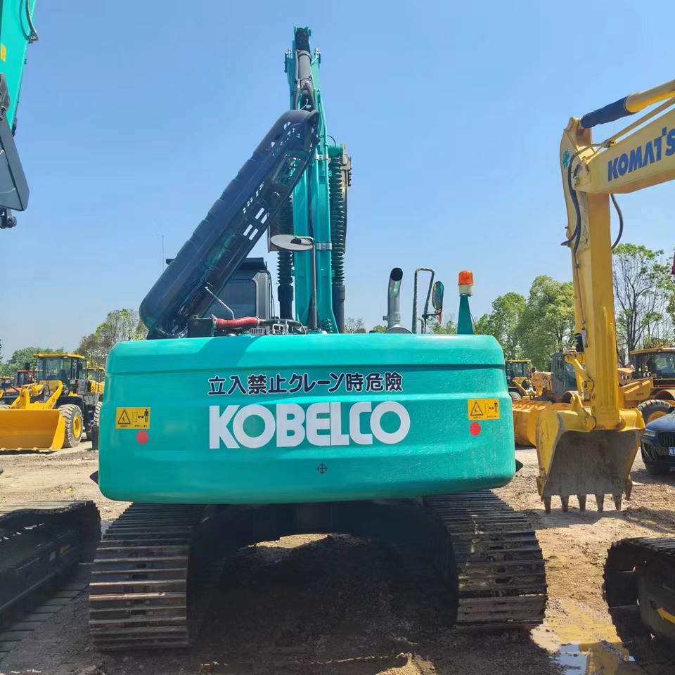KOBELCO SK 200D - Pelle sur chenille: photos 5 KOBELCO SK 200D - Pelle sur chenille: photos 5